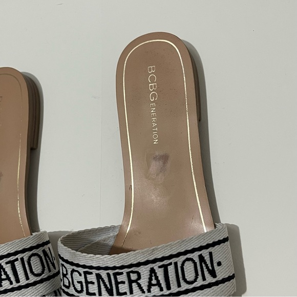 Bcbg black and white sandal size 10- like new - Picture 9 of 13